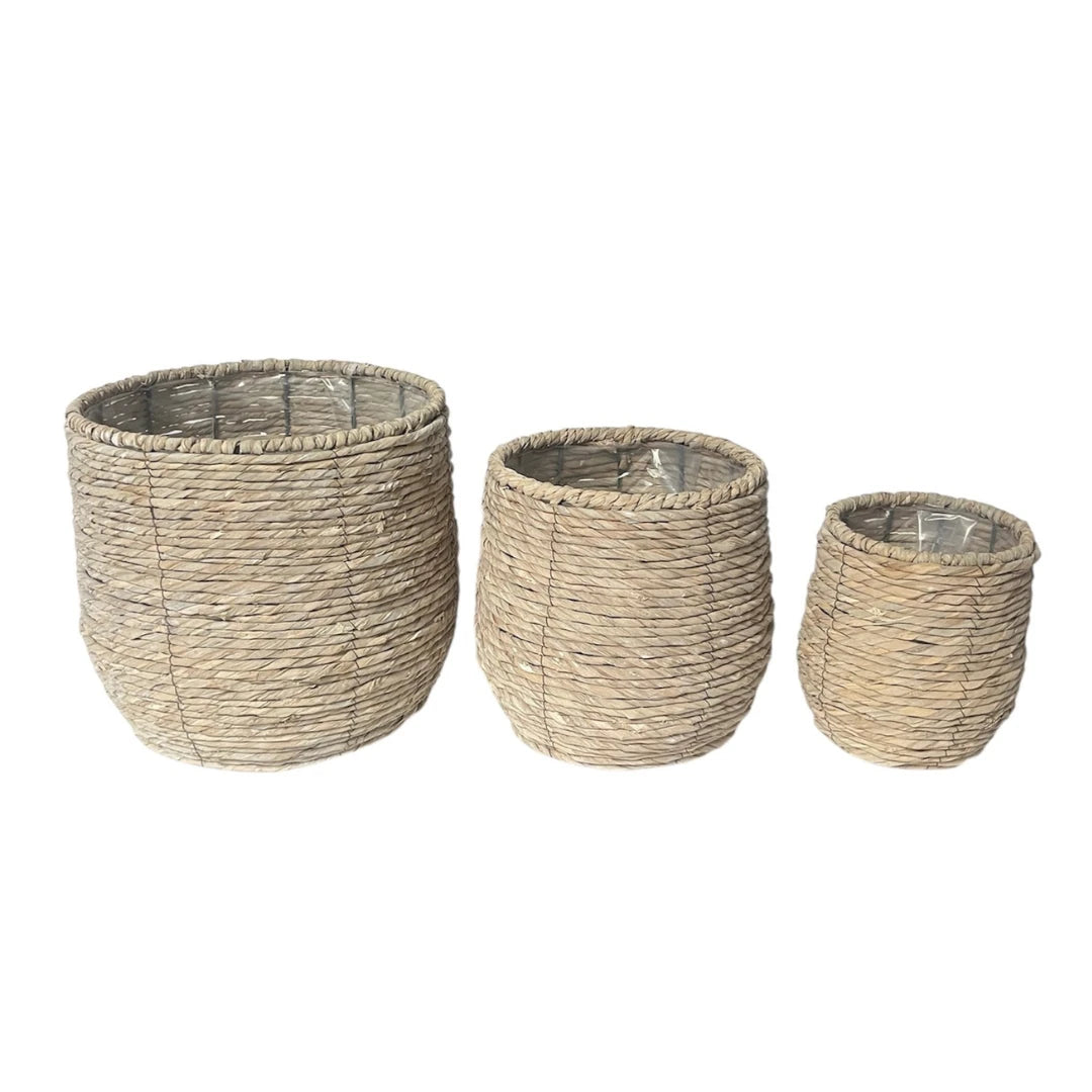 HAND WOVEN BASKET
