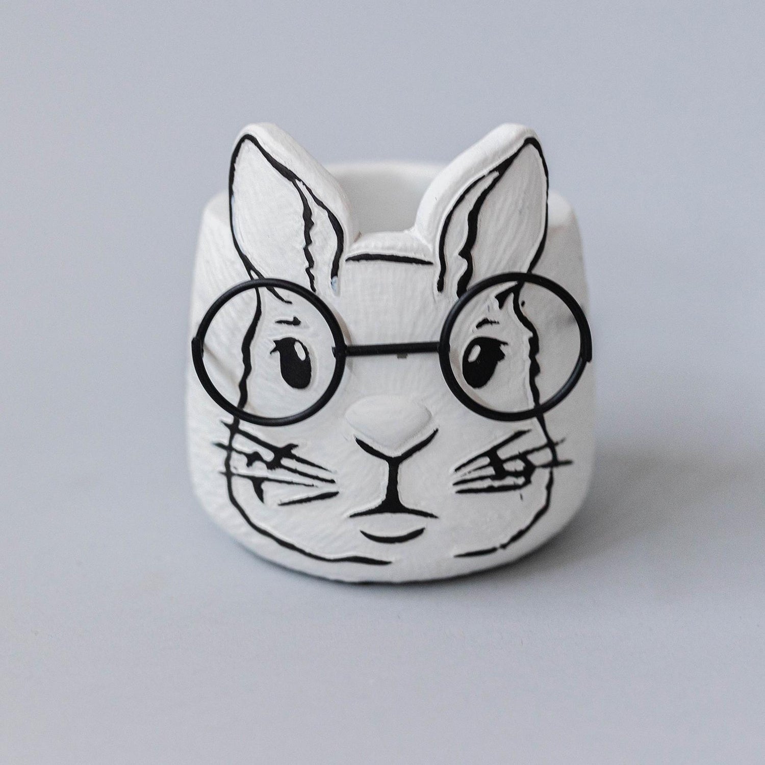 Cement Rabbit Pot, Small