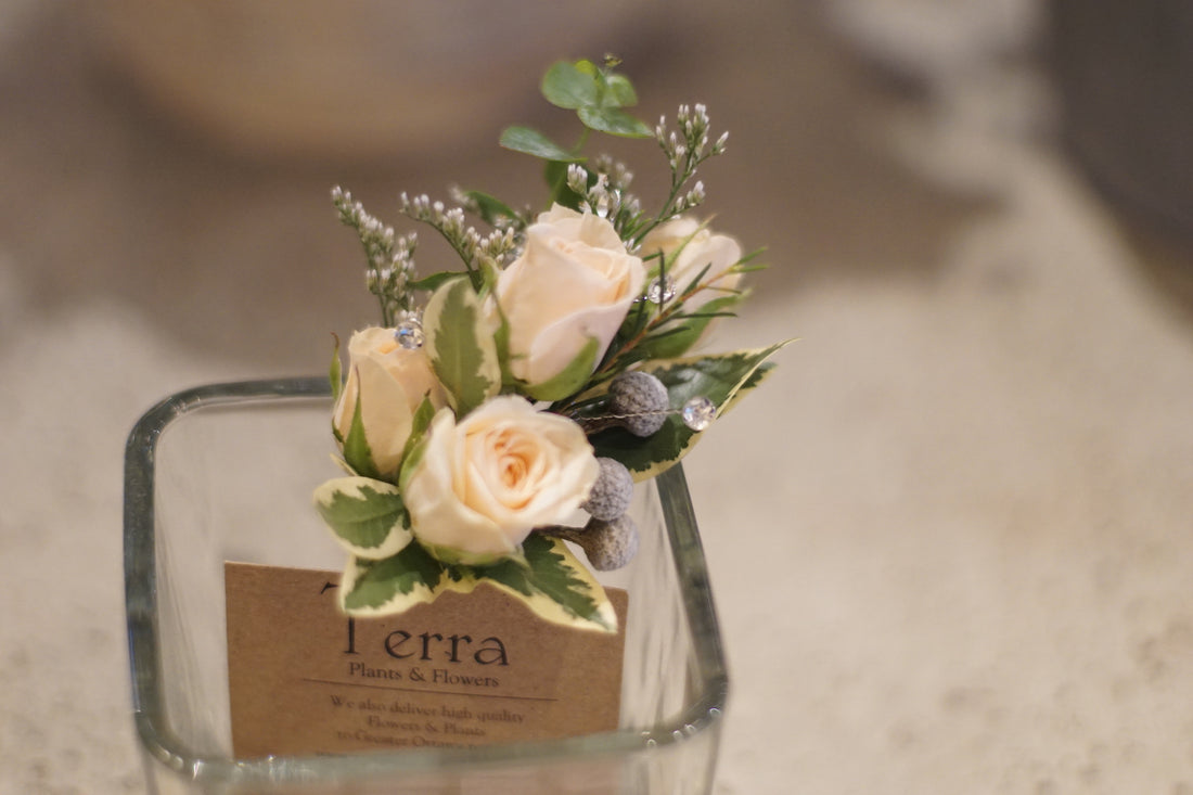 Spray Roses Boutonniere