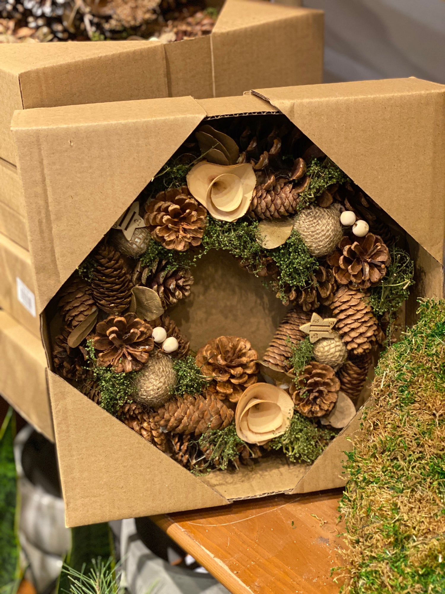 11" Christmas wreath - Natural