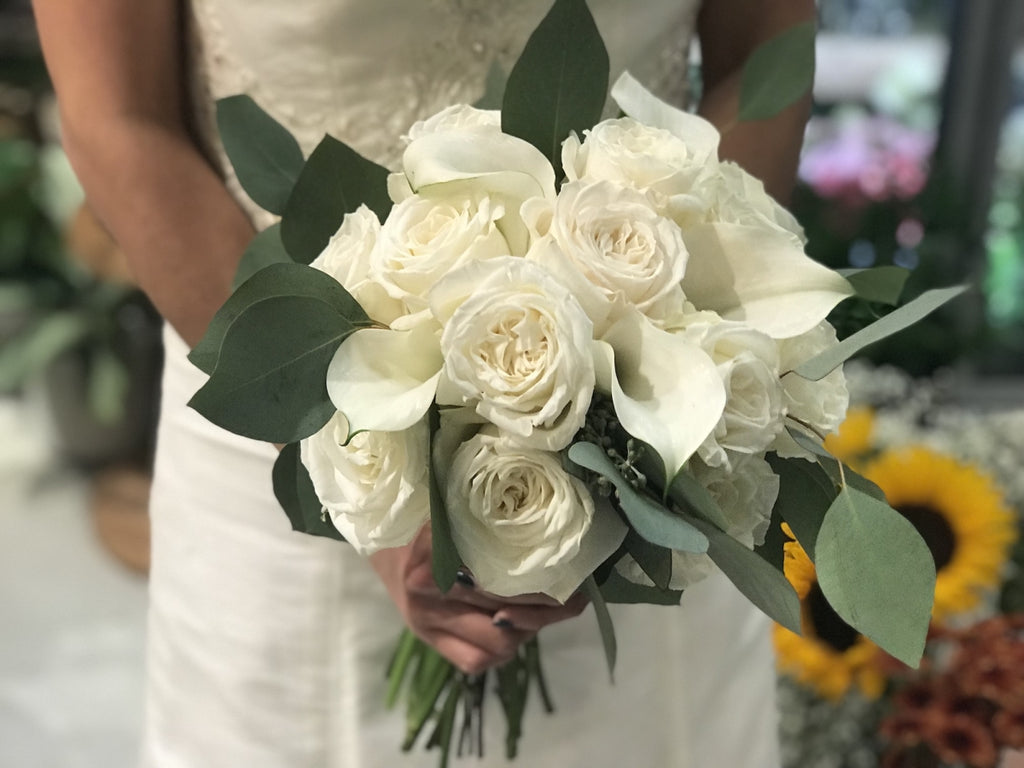 The Language of Love: Unveiling the Symbolism of Wedding Flowers