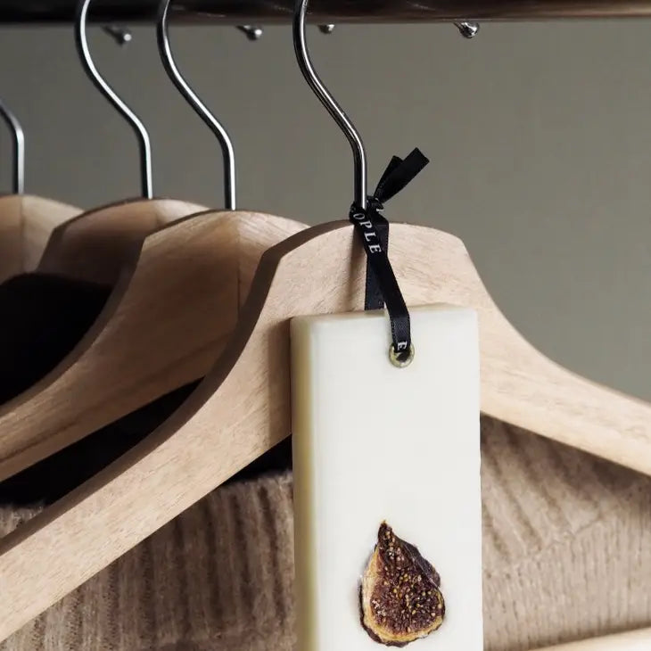 Fig & Amber Closet Wax Bar Freshener