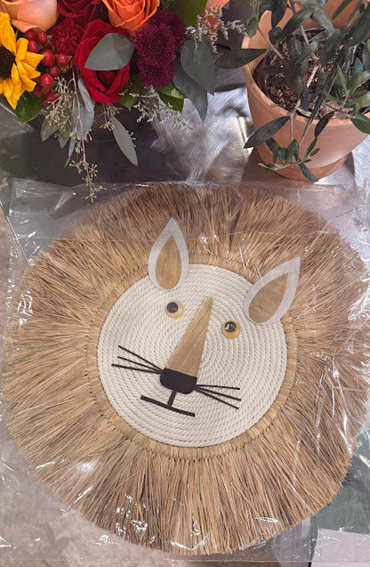HANDMADE RAFFIA LION HEAD