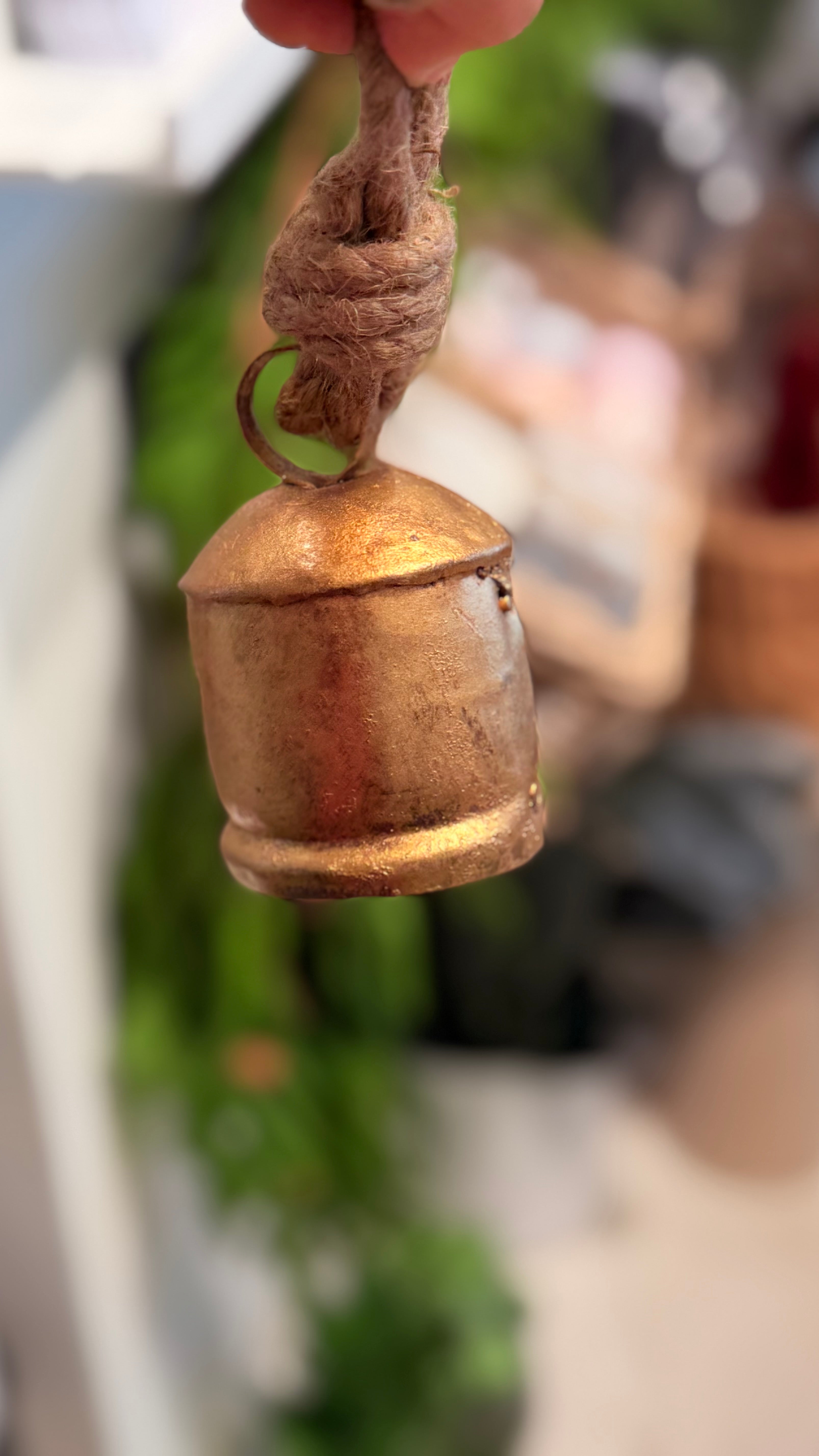 ORNAMENT BELL IRON GOLD