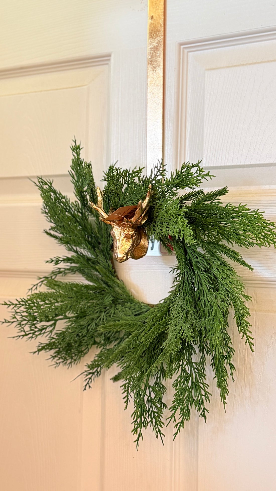 XMAS WREATH HANGER DEER IRON