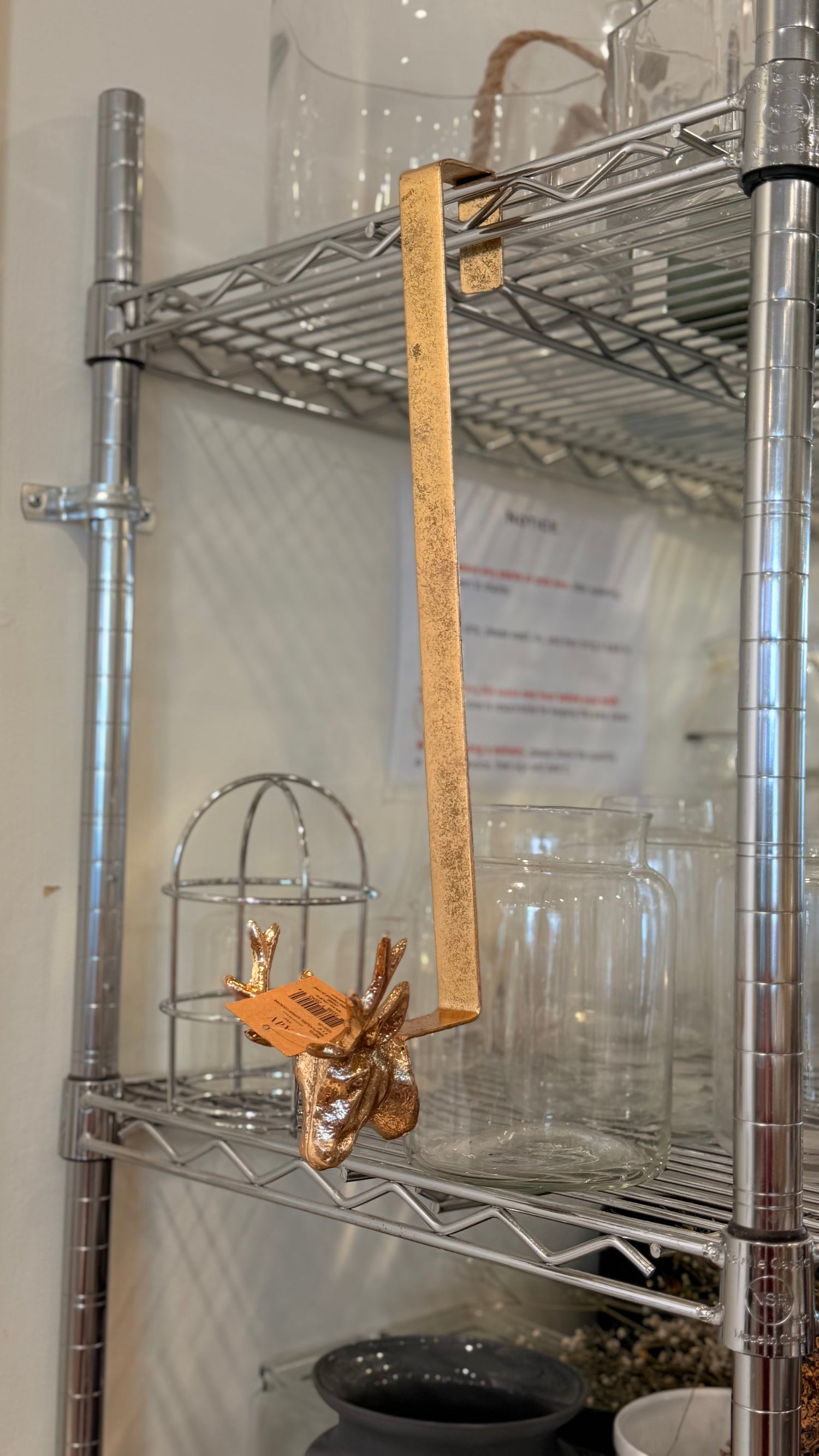 XMAS WREATH HANGER DEER IRON