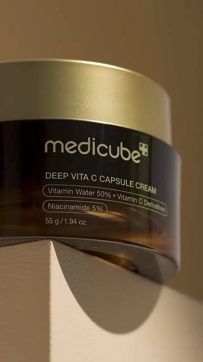 MEDICUBE Deep Vita C Capsule Cream 55g