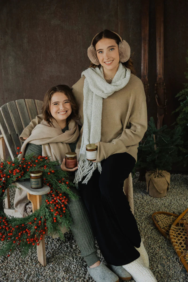 [HOLLY &amp; IVY]Soy &amp; Coconut wax Candle