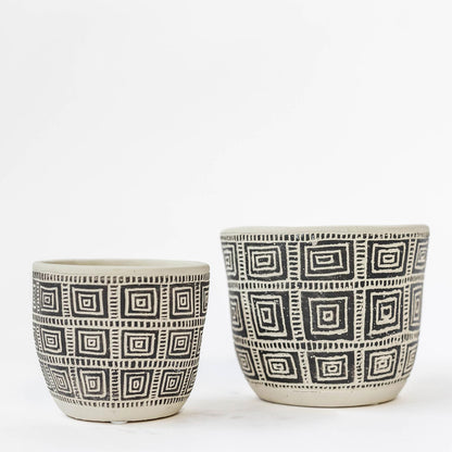 Cement Pot - black and cream
