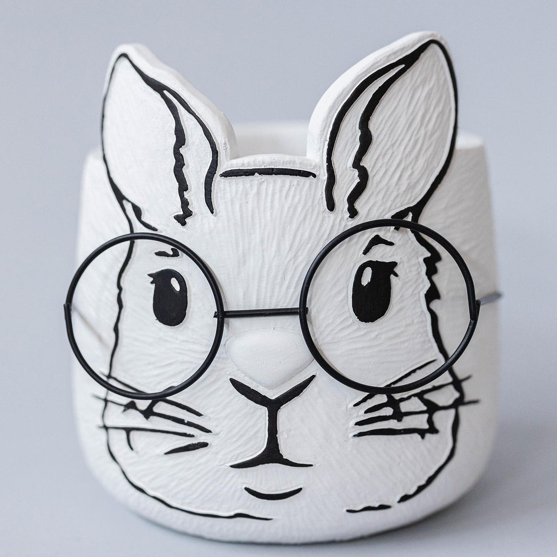 Cement Rabbit Pot, Large