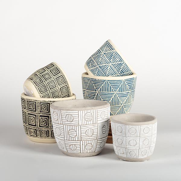 Cement Pot - black and cream