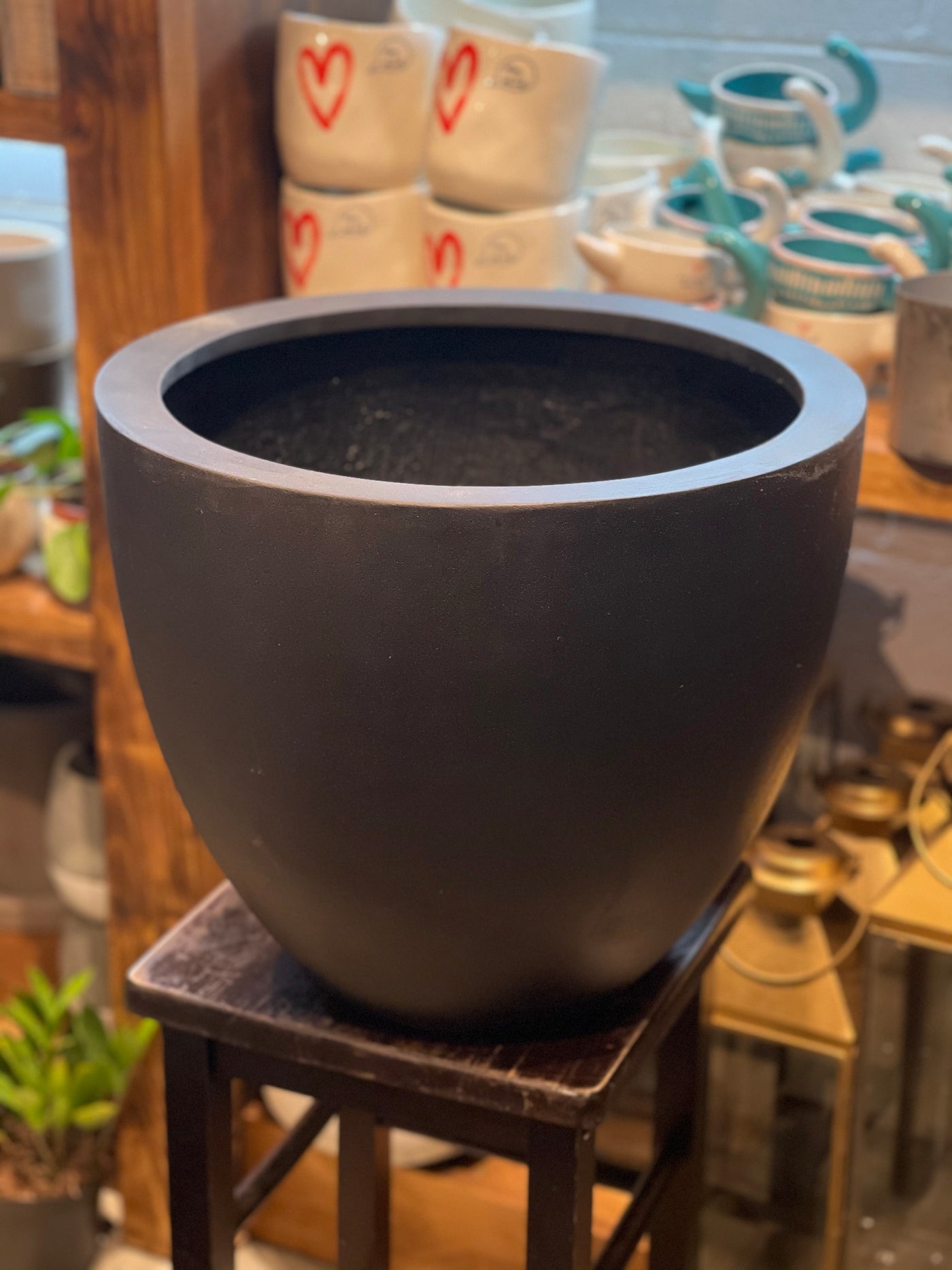Classic Planter Pot