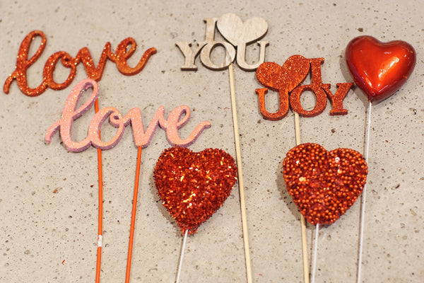 Heart Shape Pick (Red)