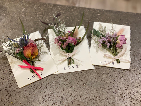 "Love" Dried flower card