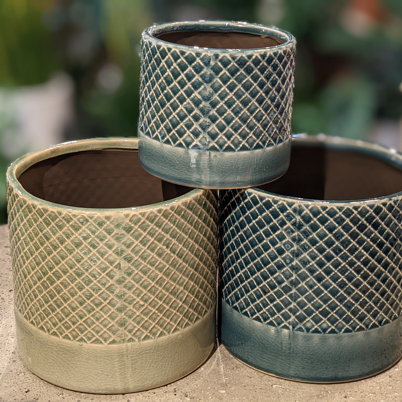Criss Cross pots