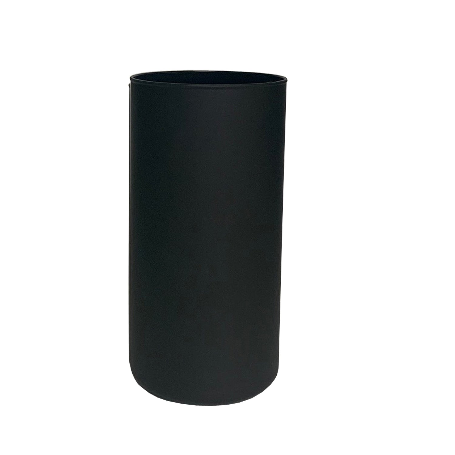 Cylinder in black matte